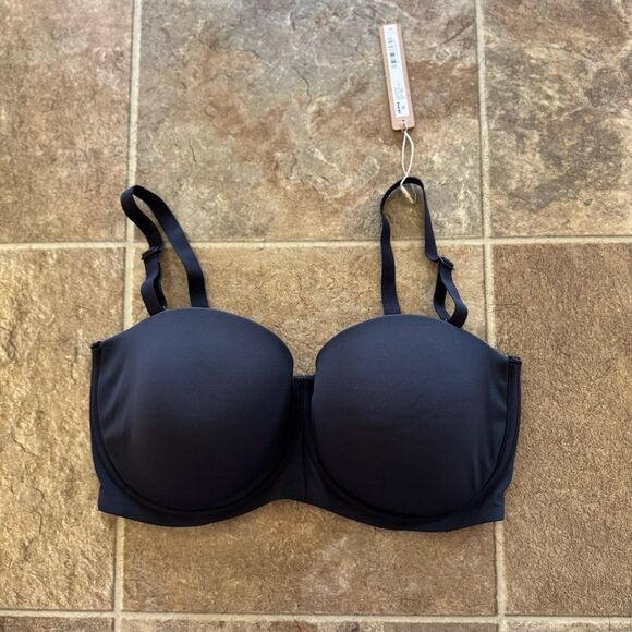 Skims Fits Everybody Strapless Bra Onyx Size 36DDD - Picture 2 of 11